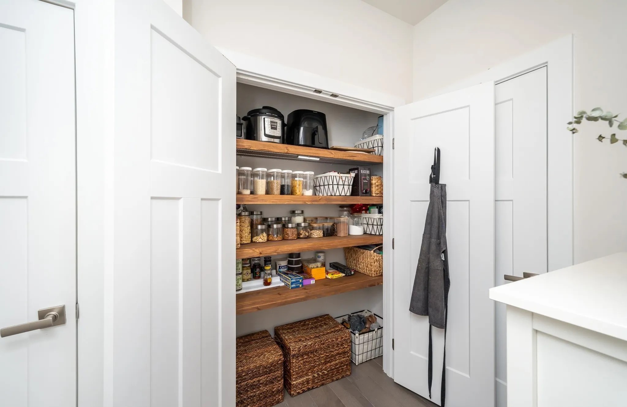 Pantry — 515 Spokane dr