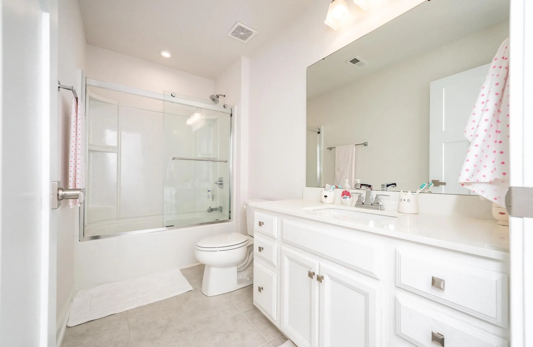 Bathroom 2 — 515 Spokane dr
