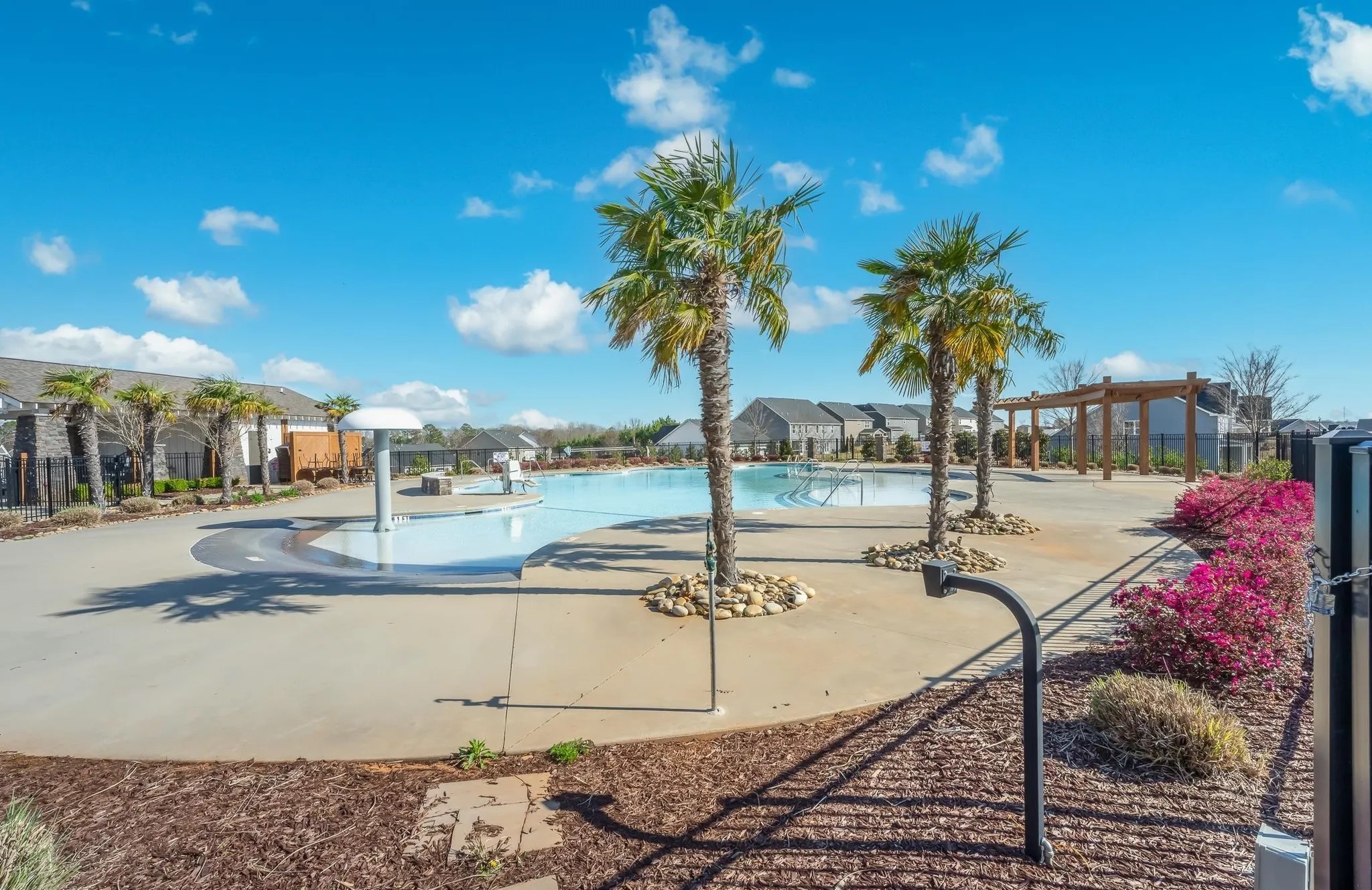 pool — 515 Spokane dr